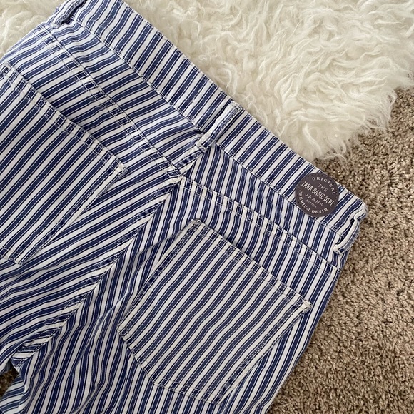 Zara Stripped Raw Edge Jeans - Picture 7 of 9